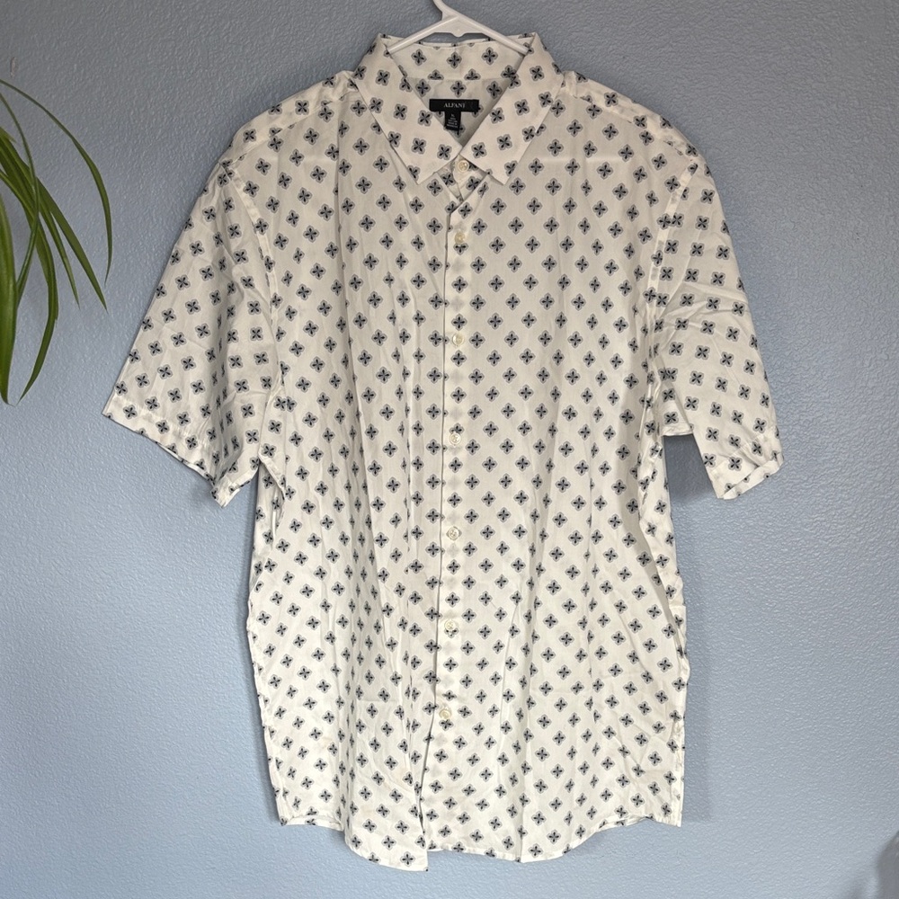 ALFANI 💯 cotton button down casual/dress shirt. 🎉🆕 NWT. Size men’s XL